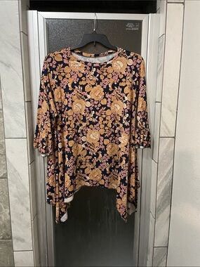 Floral Asymmetric Tunic Top in Navy and Tan